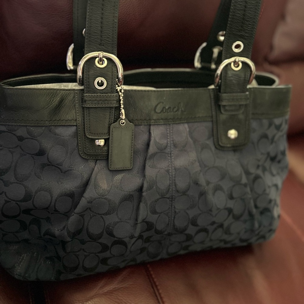 Coach purse.